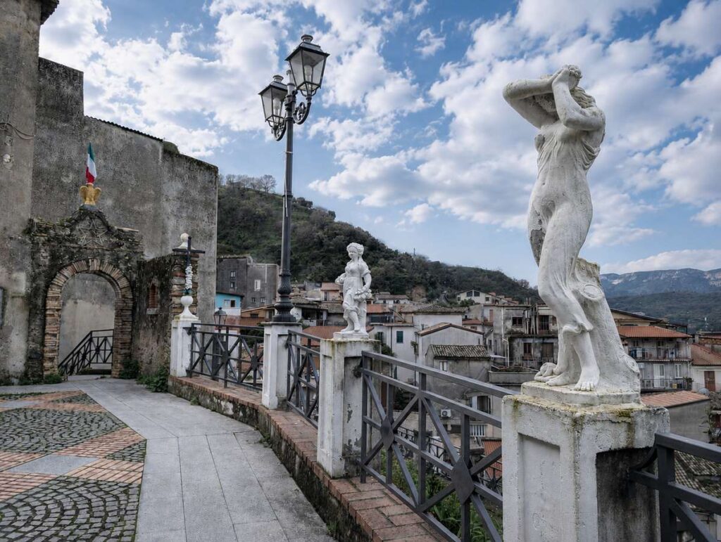Mammola, vista del centro storico