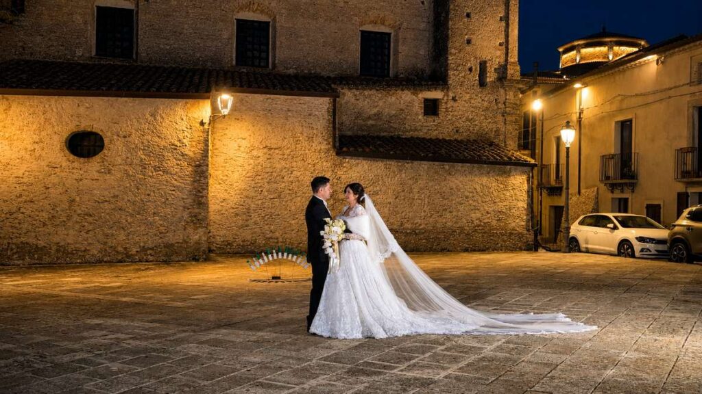 Gerace, scena da un matrimonio